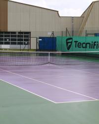 La halle de tennis 